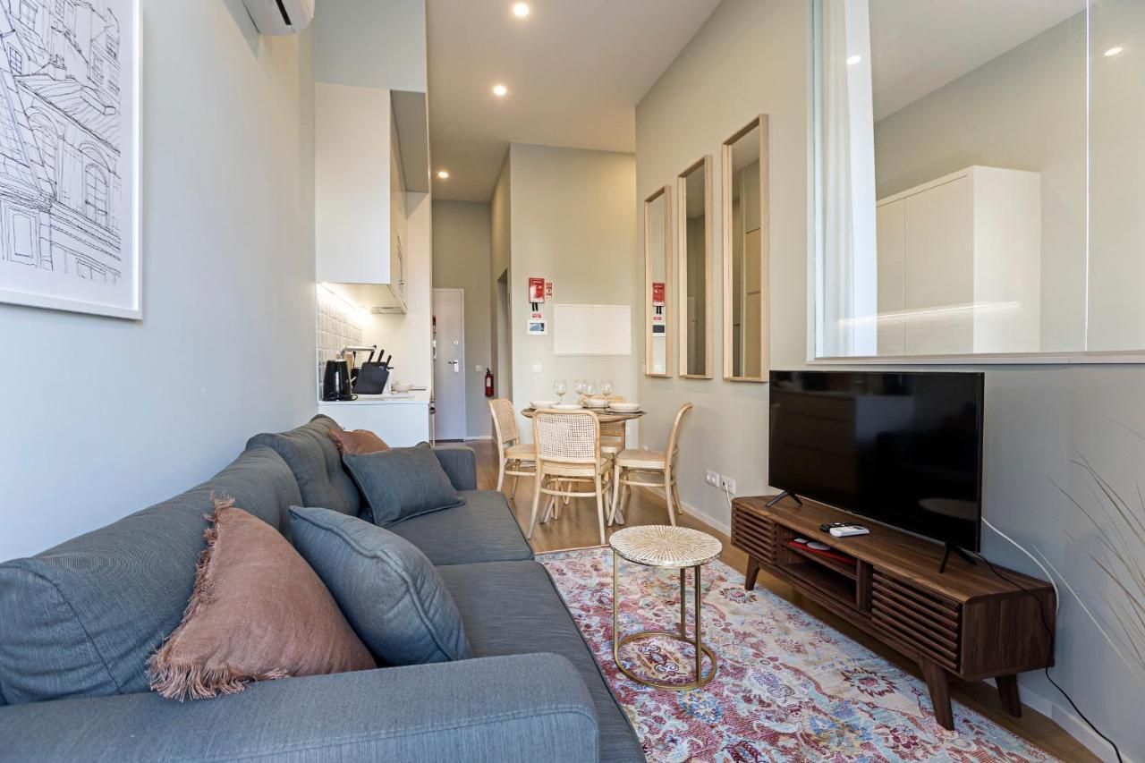31 Janeiro 157 - Stylish 1br W/ Ac & Balcony By Lovelystay * Oporto