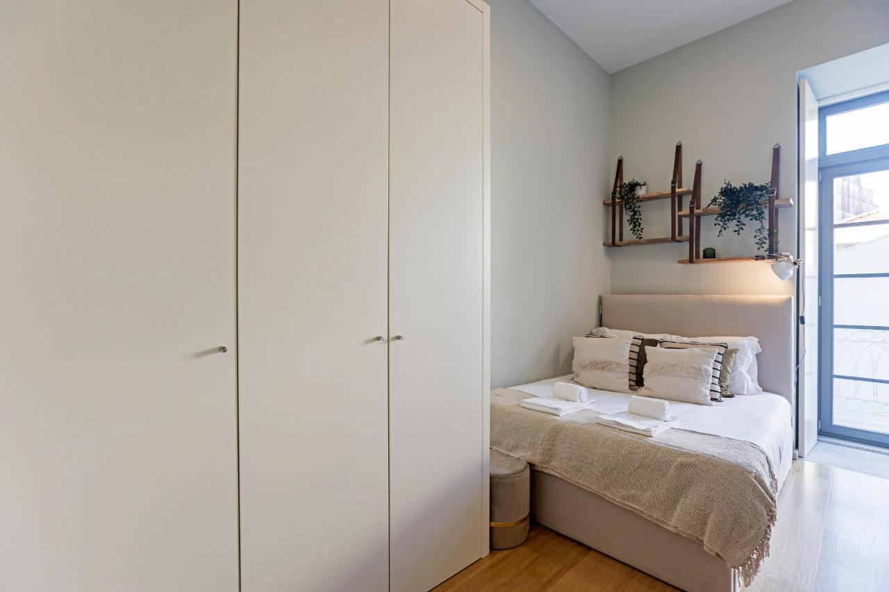 Apartament 31 Janeiro 157 - Stylish 1br W/ Ac & Balcony By Lovelystay
