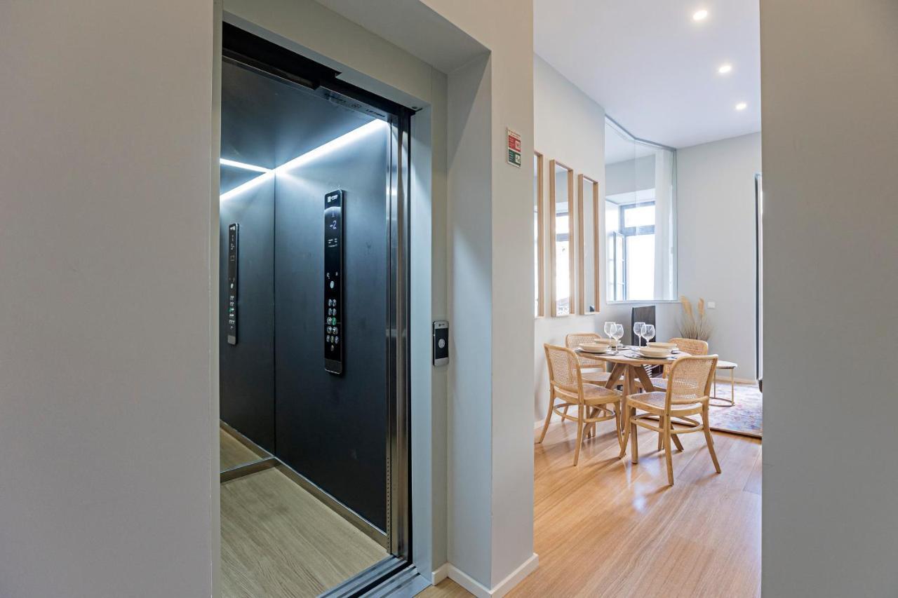 Apartament 31 Janeiro 157 - Stylish 1br W/ Ac & Balcony By Lovelystay *