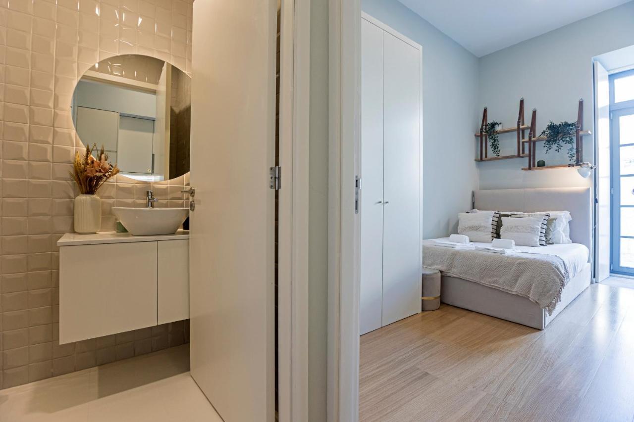 Apartment 31 Janeiro 157 - Stylish 1br W/ Ac & Balcony By Lovelystay *